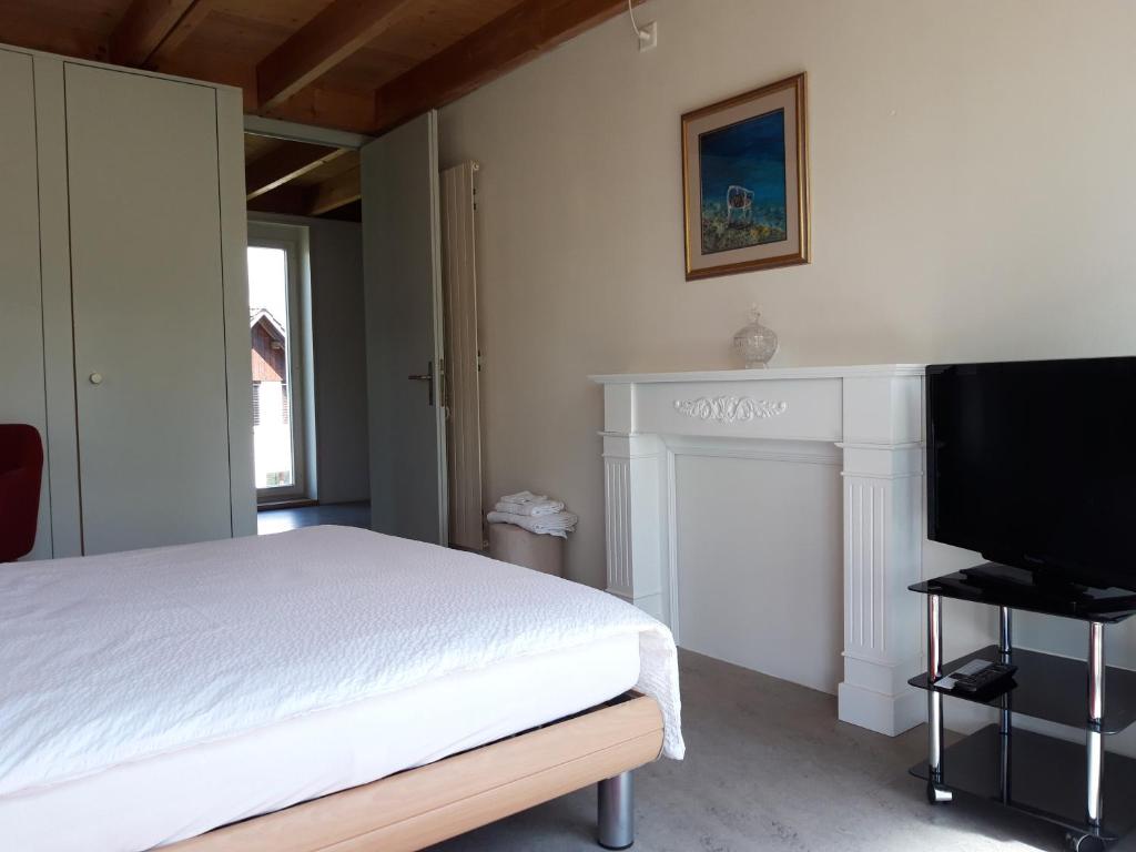 B&B 25 room 6